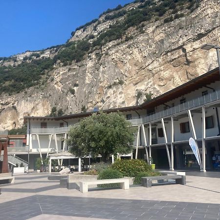 Outdooredo Garda Torbole Torbole Sul Garda Esterno foto