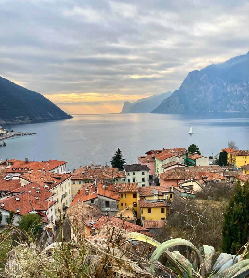 Outdooredo Garda Torbole Torbole Sul Garda Esterno foto