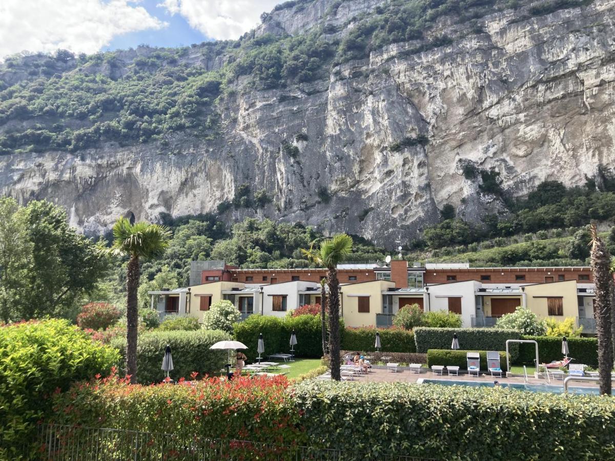 Outdooredo Garda Torbole Torbole Sul Garda Esterno foto