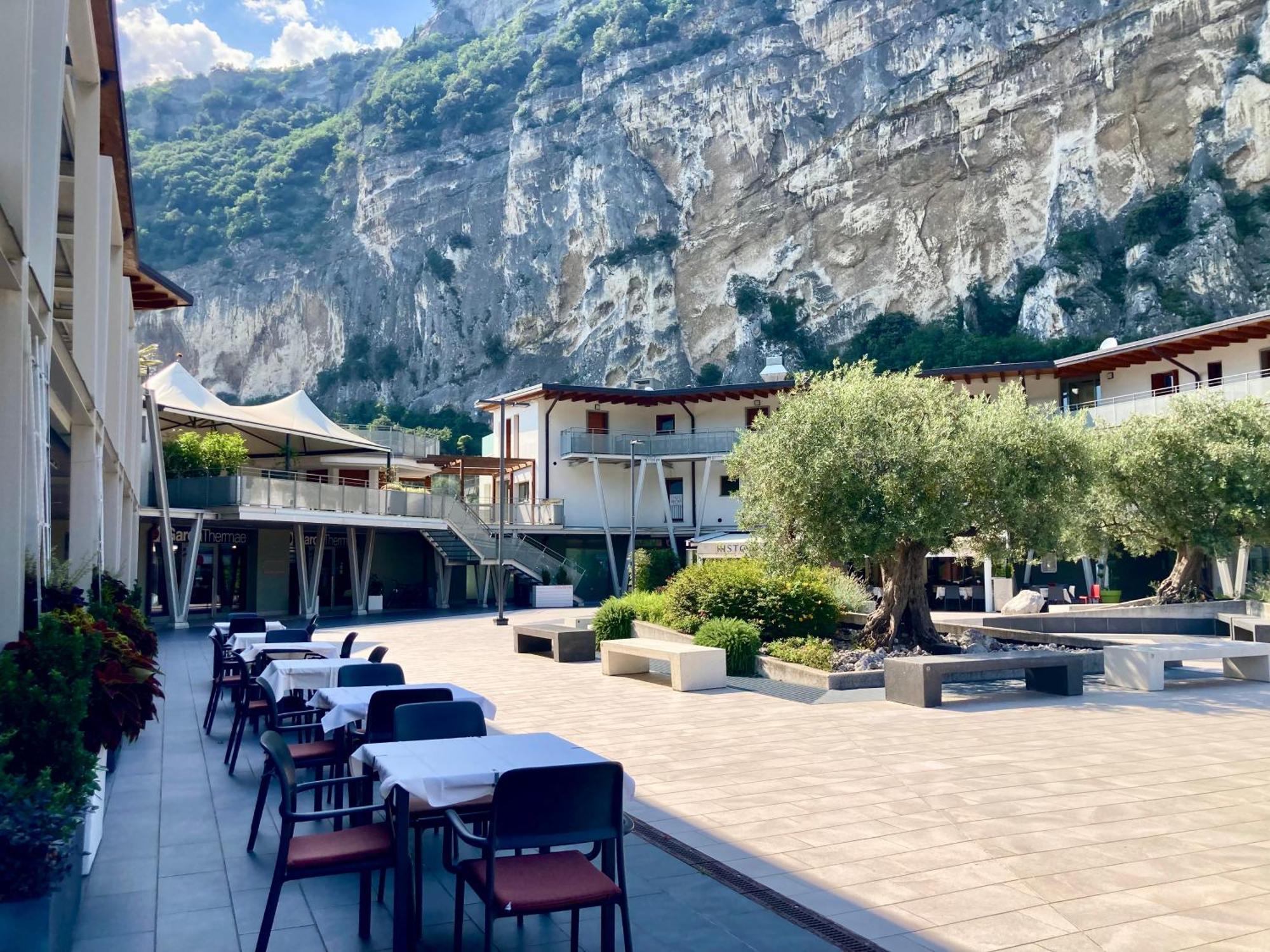 Outdooredo Garda Torbole Torbole Sul Garda Esterno foto